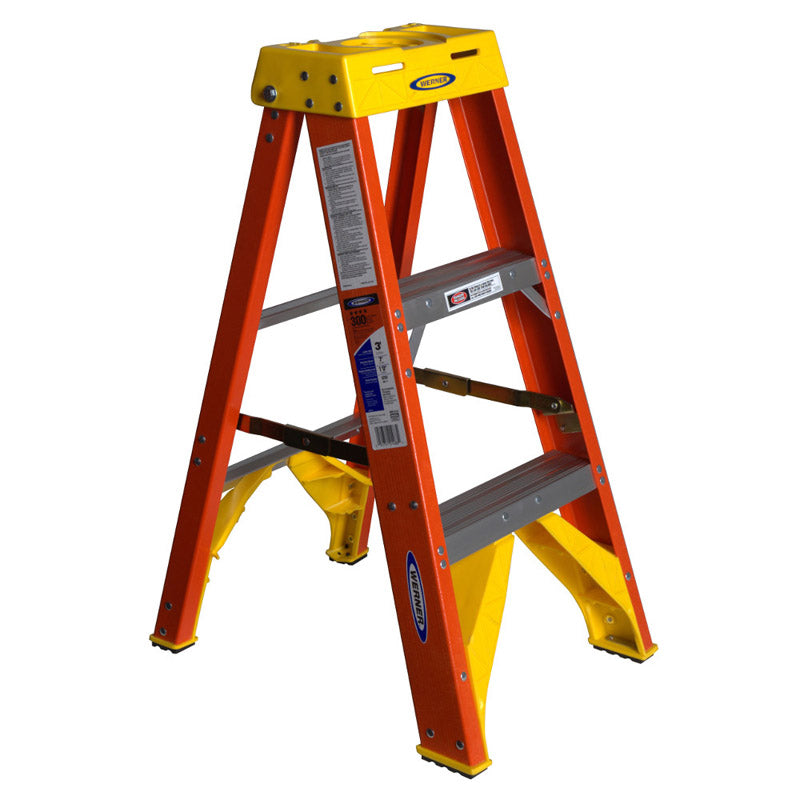 WERNER CO, Werner 3 ft. H Fiberglass Step Ladder Type IA 300 lb capacity